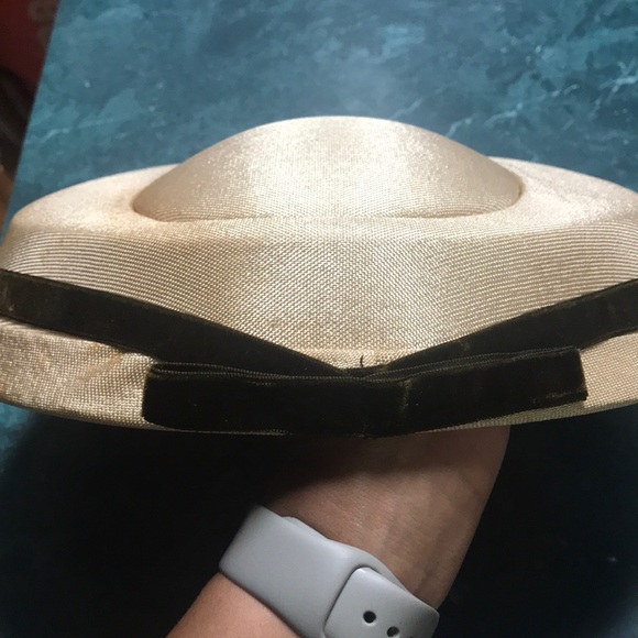 Antique Hat - Picture 2 of 3